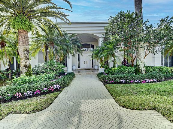 Home For Sale In St Andrews Country Club