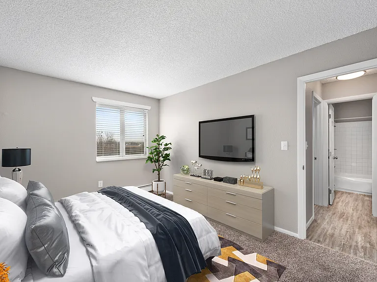 Fairview Apartments — Photo 7