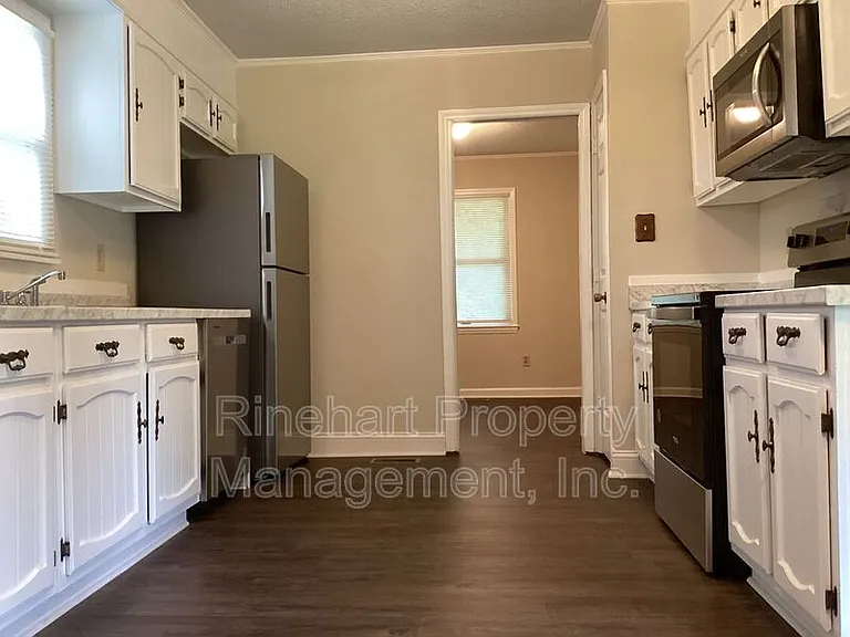 760 Goudlock Rd — Photo 11