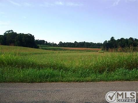 2nd image of 2858 Mason Grissom Rd