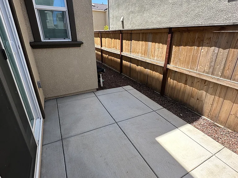 4447 French Dr — Photo 8