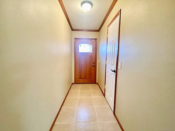 2nd image of 706 Brentwood Dr