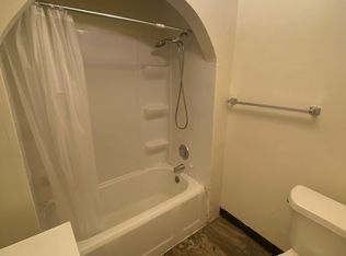 1430 SW Polk St #13504629, Topeka, KS 66612