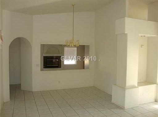 5th image of 8465 Gagnier Blvd