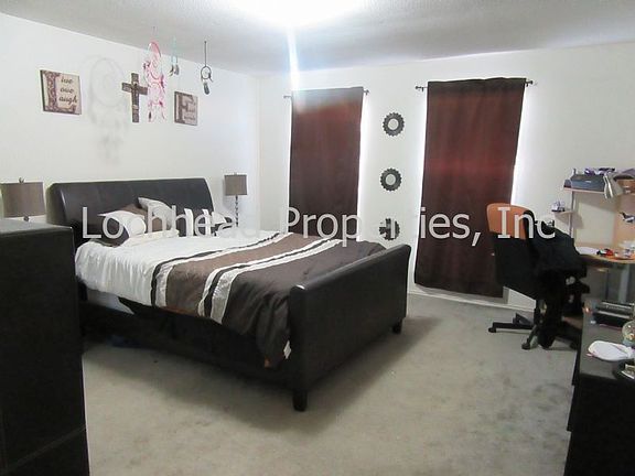 4th image of 4829 Grovewood Dr