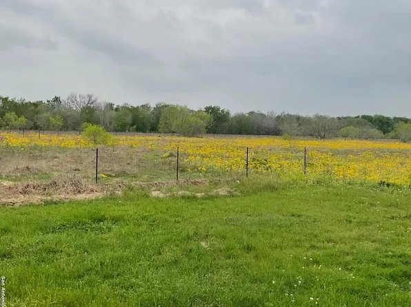658 COUNTY ROAD 441 LOT 8D, Stockdale, TX 78160