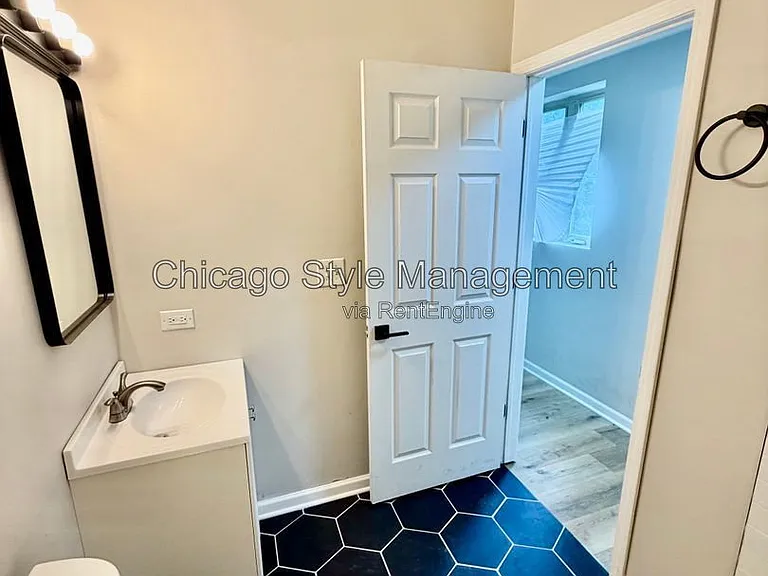 6439 S Saint Lawrence Ave #2 — Photo 15