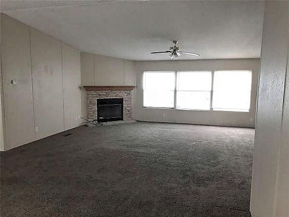 4th image of 1629 Private Road 2539