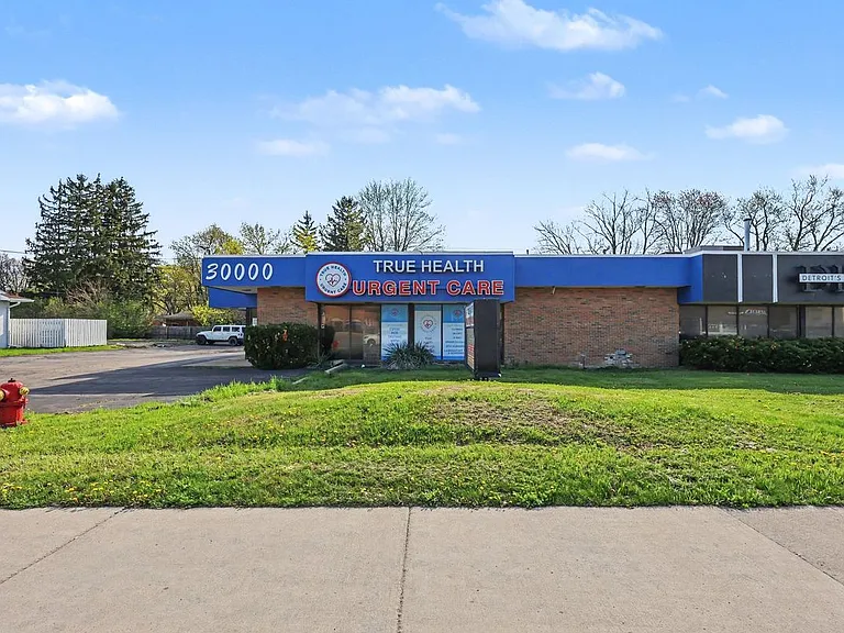 30000 Orchard Lake Rd #SWT A B OR C — Photo 26