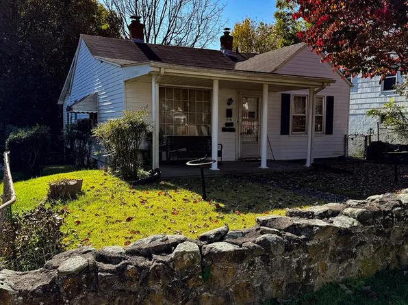 135 Powell Ave, Danville, VA 24540