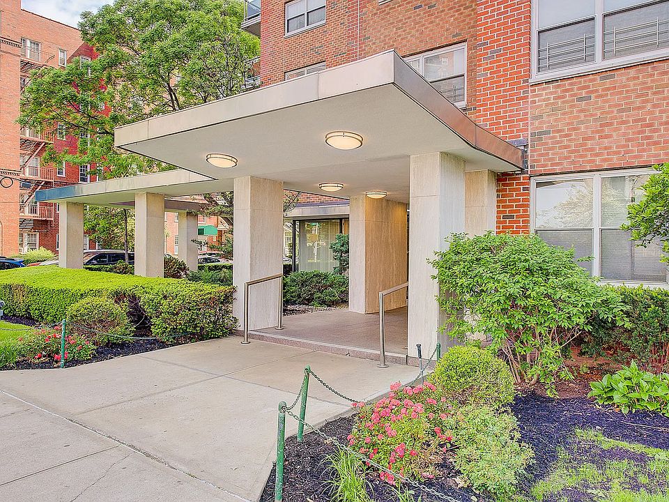 70-31 108th St Forest Hills, NY, 11375 - Apartments for Rent | Zillow