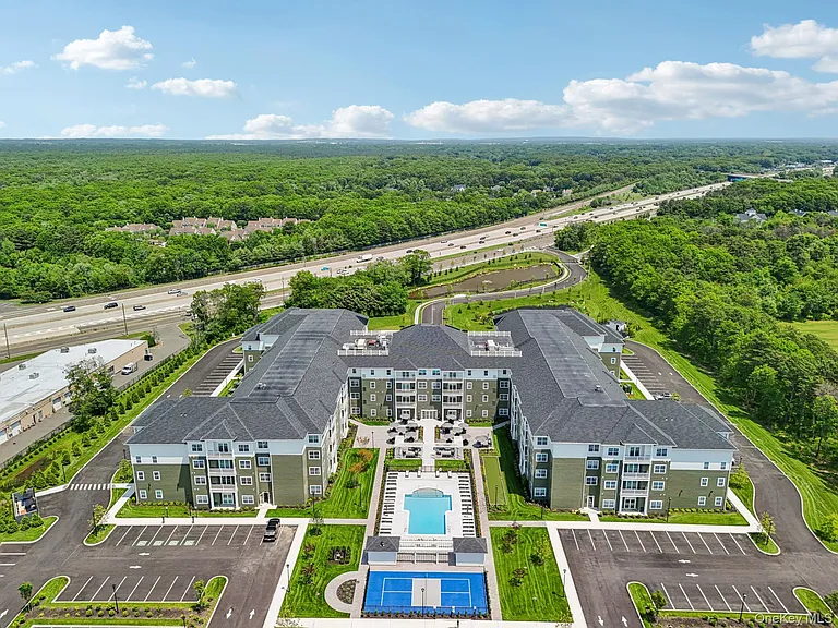 4180 Sunrise Hwy — Photo 20