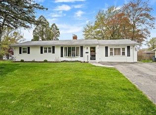 4 White Rd, Holbrook, MA 02343