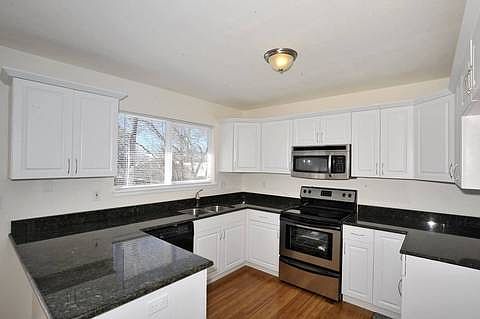 1KIT W SS amp BLACK APPLIANCES