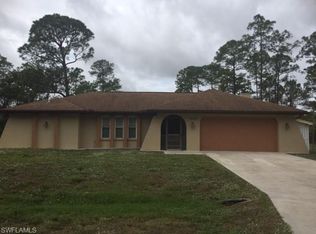 507 Canton Ave, Lehigh Acres, FL 33972