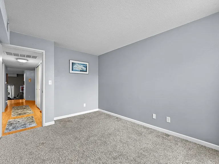 4902 University Ave #325 — Photo 15