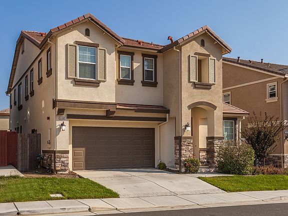 2nd image of 4660 Lariat Dr Fairfield Ca #94534