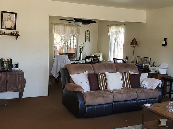4th image of 1308 Earle Dr