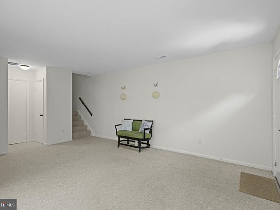 5th image of 8014 Capistrano Pl Suite D