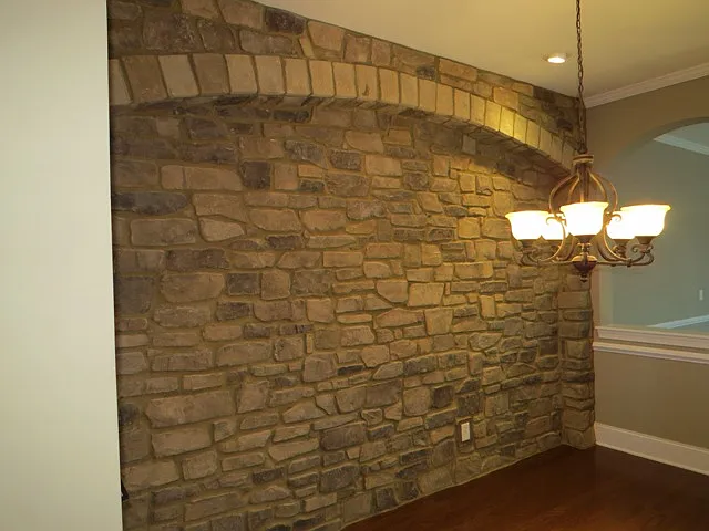 114 Sunstone Dr — Photo 4
