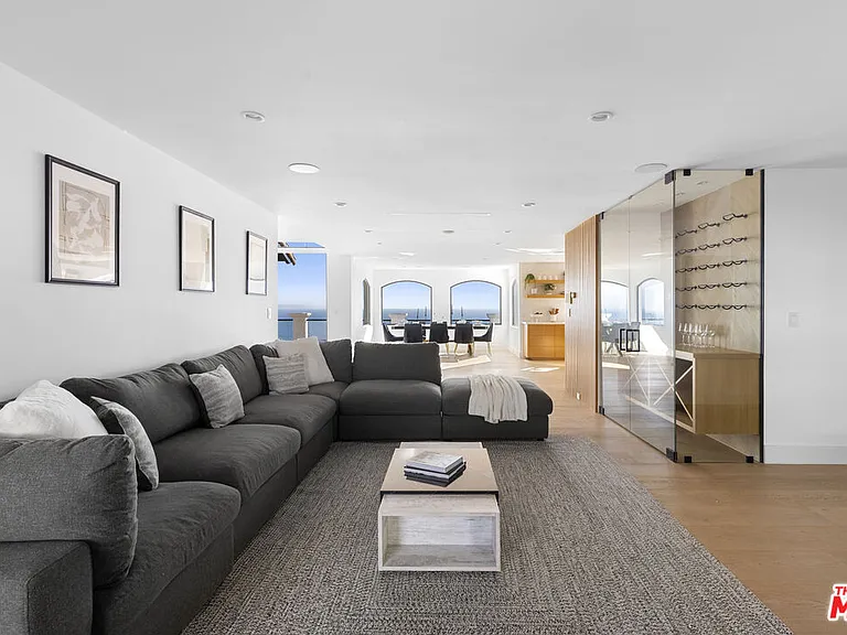 3909 Villa Costera — Photo 14