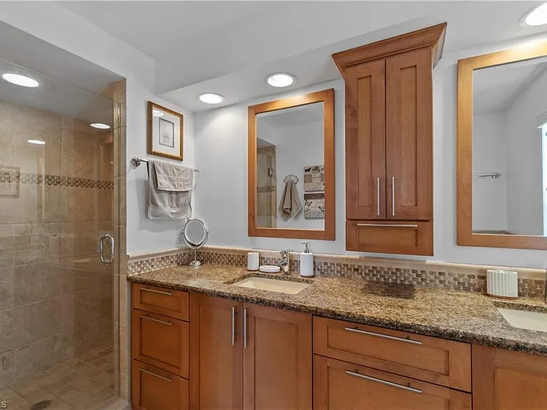 2516 Orchid Bay Dr #101 — Photo 13