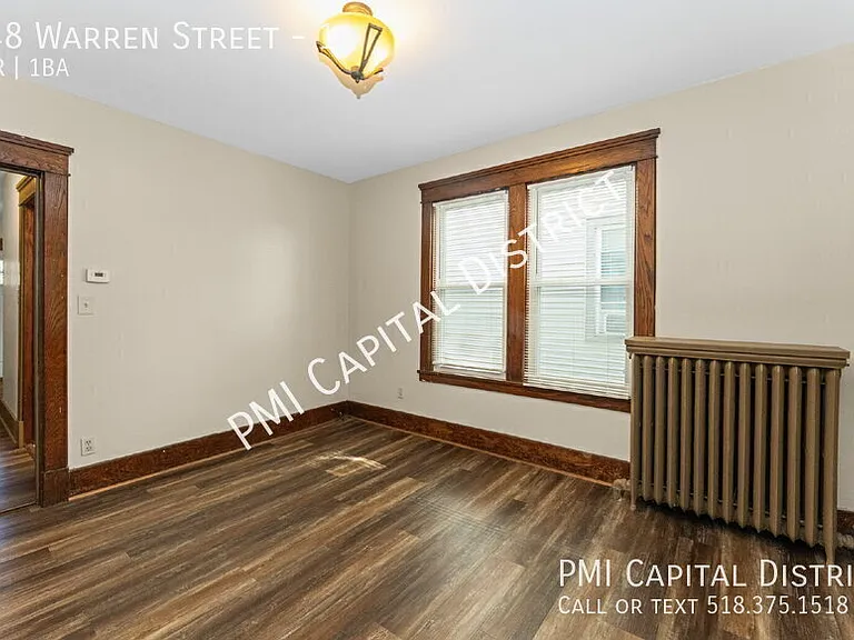548 Warren St #1 — Photo 12