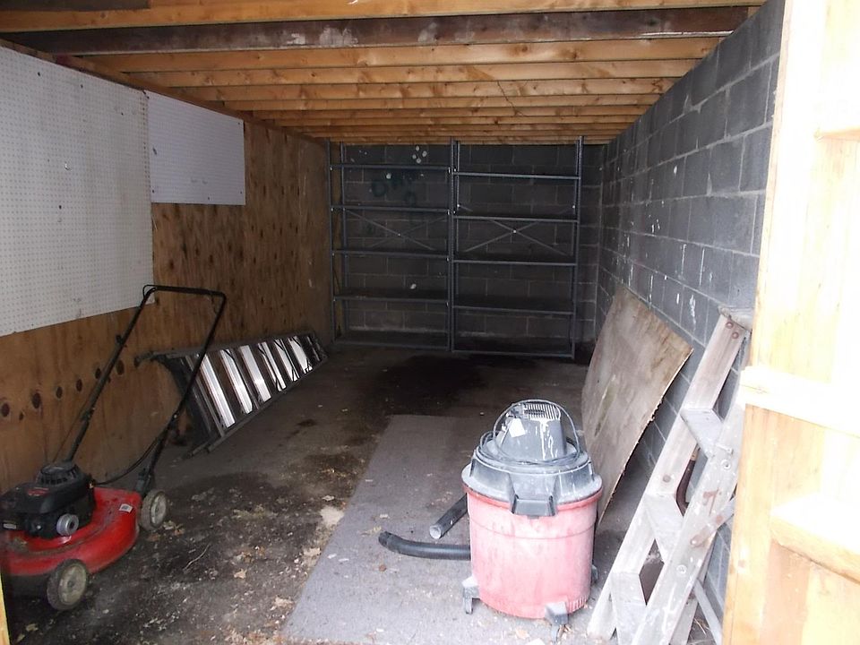 1-Car Garage