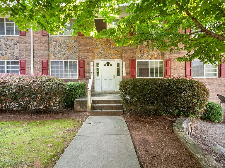 641 Powder Springs Smyrna LLC — Photo 19