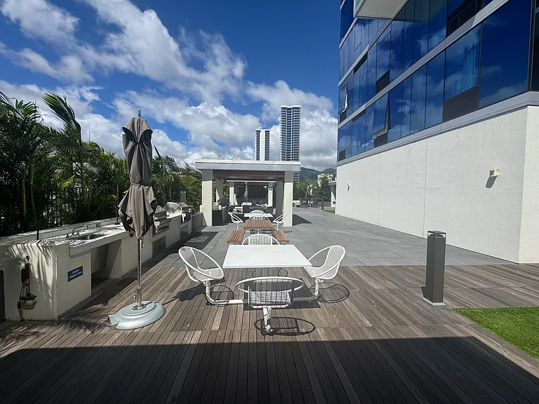 629 Keeaumoku St #2402 — Photo 8