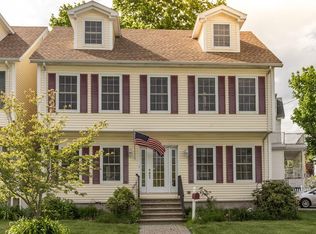 13 Hart St #A, Wakefield, MA 01880