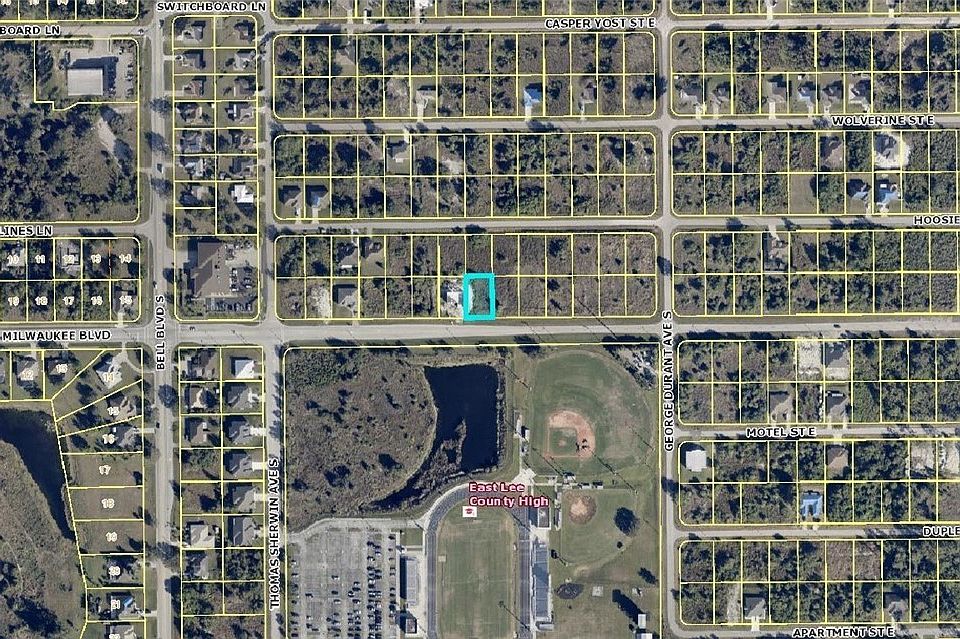 2nd image of 823 Milwaukee Blvd