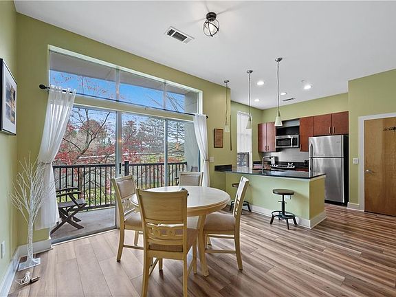 5th image of 2630 Talley St Unit 217