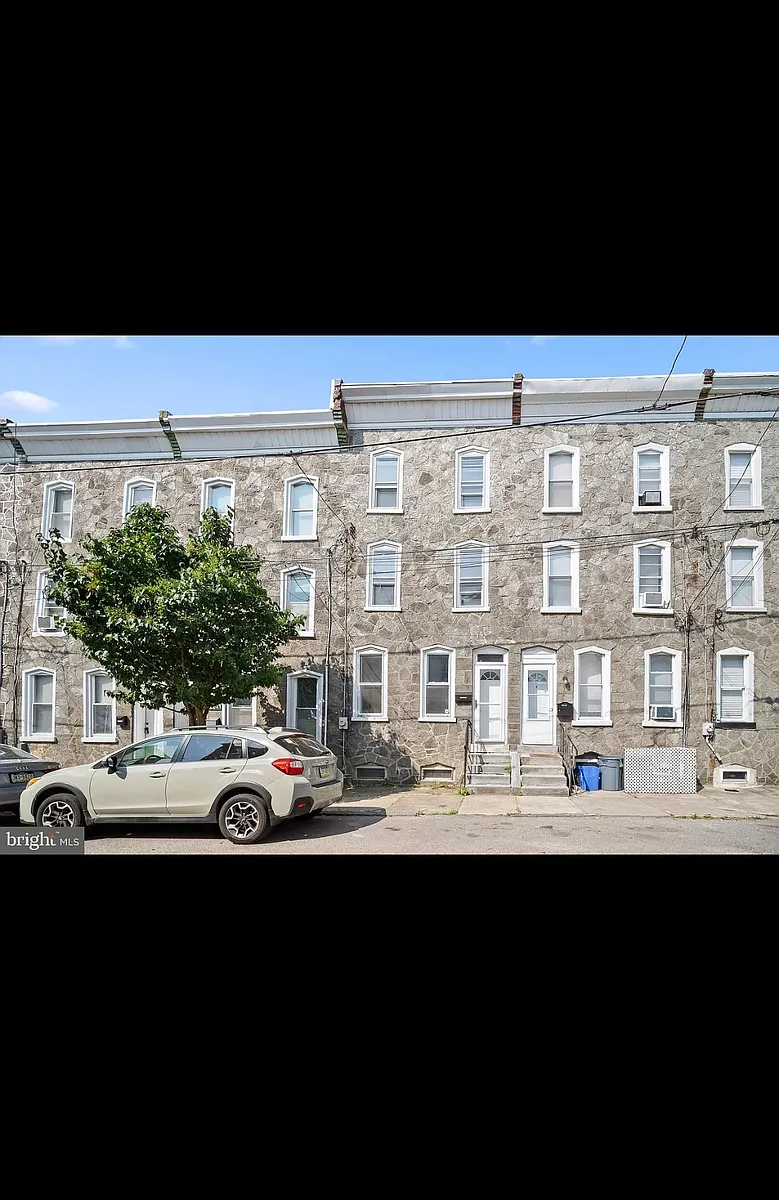 Building Photo - 4346 Dexter St