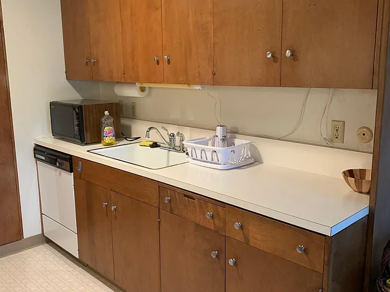 942 Lea Dr — Photo 7
