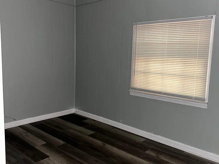 205 Evergreen St — Photo 14