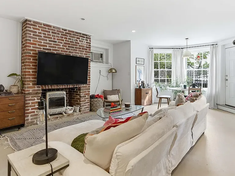 165 Rutledge Ave #E — Photo 15