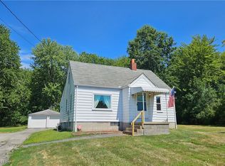 1890 Mathews Rd, Poland, OH 44514