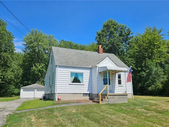 1890 Mathews Rd, Poland, OH 44514