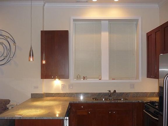 Kitchen/Walk In Unit
