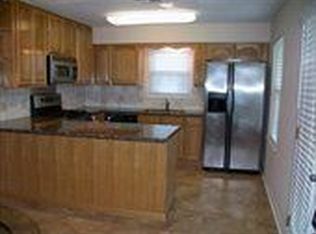 1026 Forest Rd, Clear Lake Shores, TX 77565