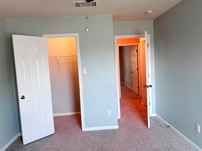 4116 Meadow Bluff Way — Photo 29