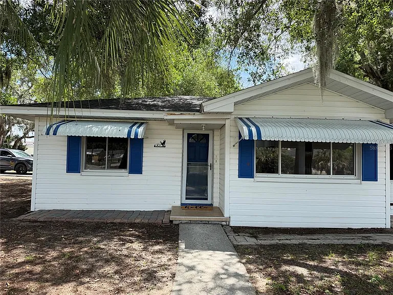 301 S Seminole Ave — Photo 3