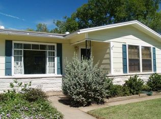 1702 Aggie Ln, Austin, TX 78757