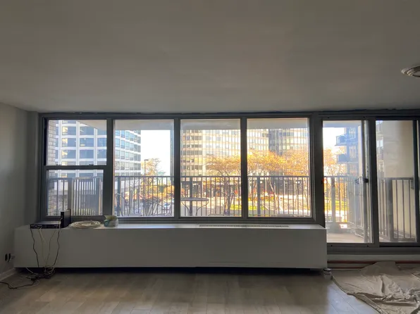 400 E Randolph St, Chicago, IL