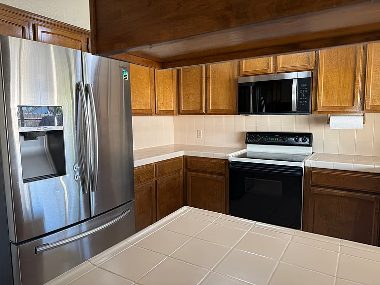 3093 Beech Dr — Photo 8
