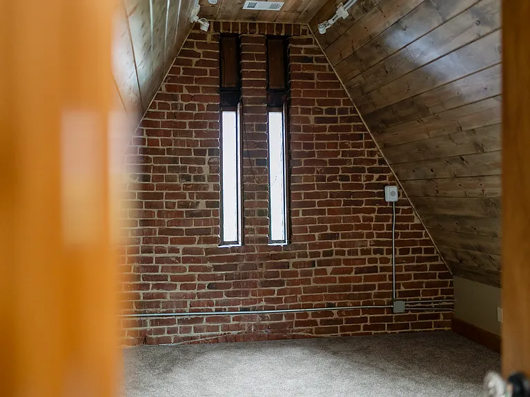 The Peabody Mansion — Photo 146