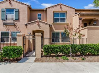 86 Trailing Vine, Irvine, CA 92602