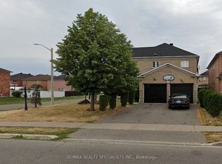 2 Loggers Ln, Brampton, ON