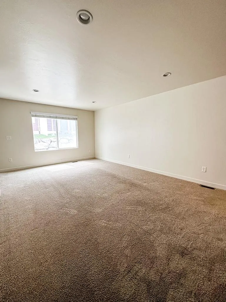 Building Photo - 15139 S Bright Stars Dr